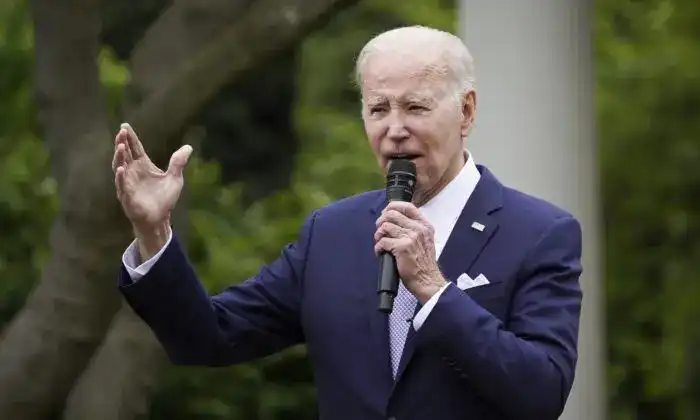 joe biden giving speech